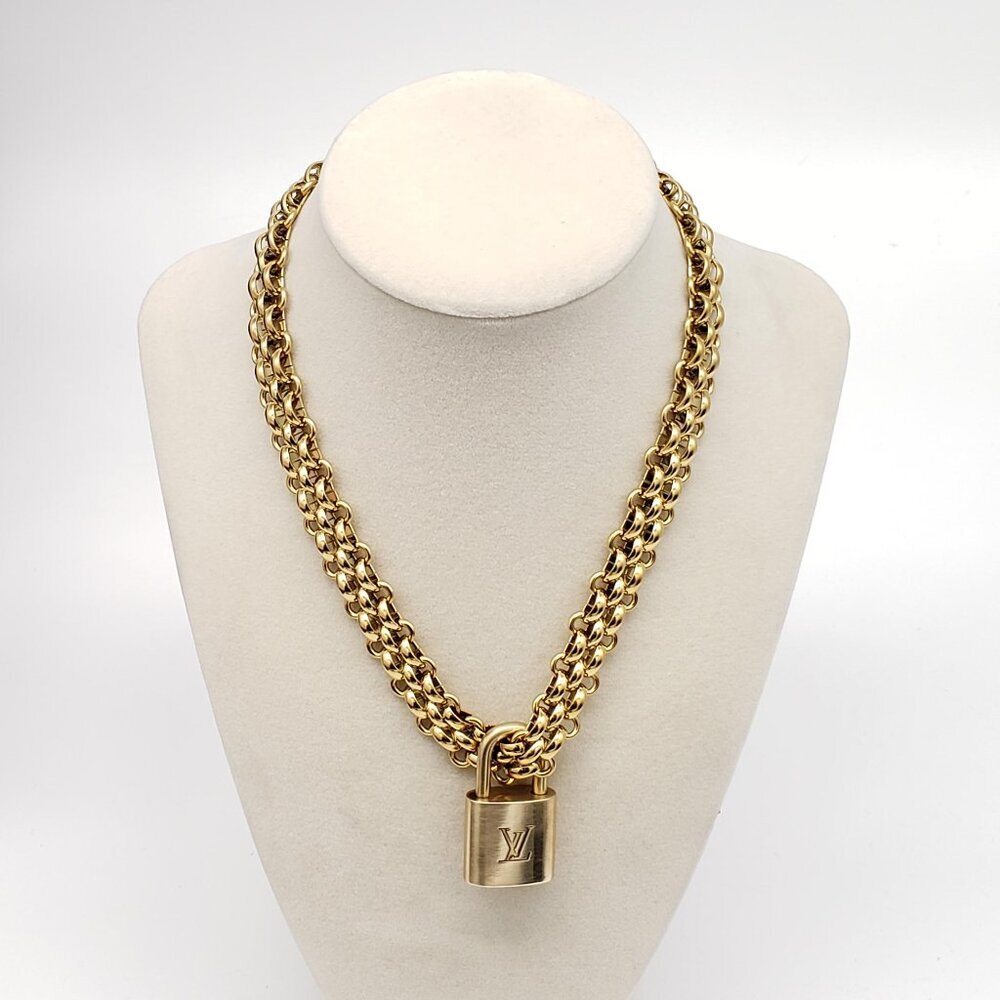 Authentic Louis Vuitton Gold Padlock w/ Unbranded Fashion Stainless Steel Chain - Picture 9 of 10